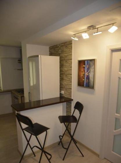 APARTAMENT 3 CAMERE 13 SEPTEMBRIE-PROSPER