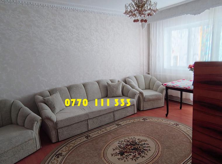 Apartament 3 camere, comfort 1 decomandat, zona Scolilor. Etaj 3.