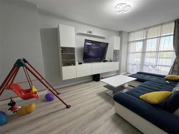 Apartament 3 camere mobilat- Cartierul Visoianu