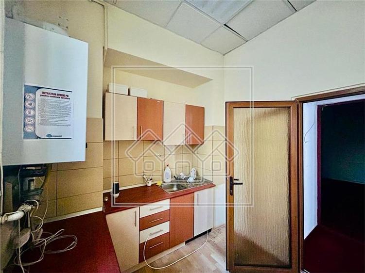 Spatiu comercial de inchiriat - 600 mp, Centrul Istoric - Sibiu