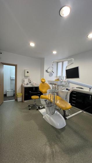 Cladire 23 de camere cu teren 554 mp
