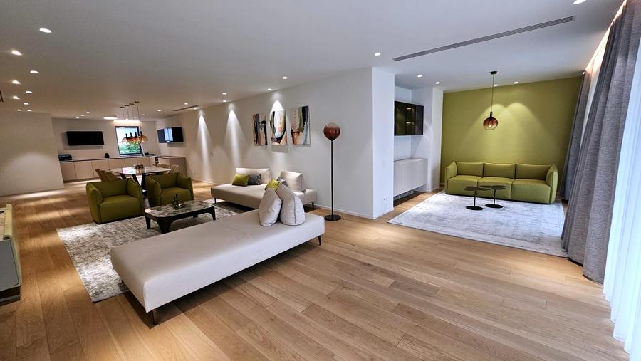 Apartament in Imobil boutique de lux, 2026, curte proprie 125 mp, impecabil