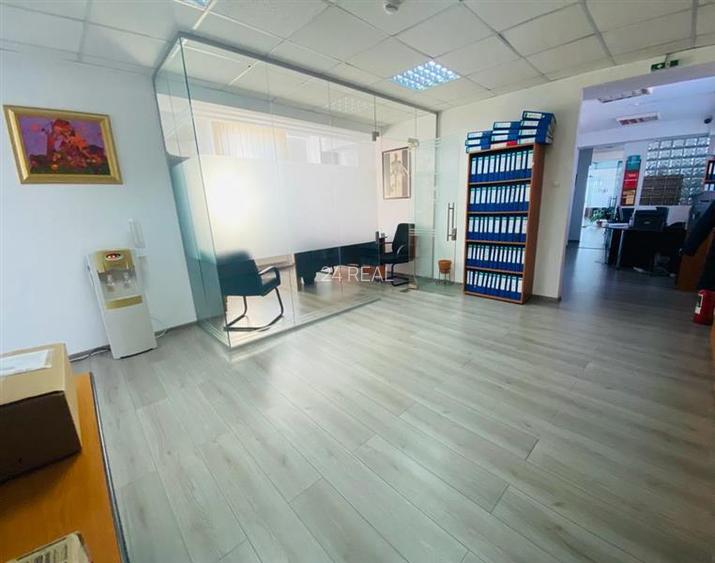 Spatii birouri - Calea Plevnei - de la 85 mp - 15