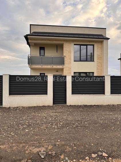 CASĂ INDIVIDUALĂ NOUĂ | 4 Camere | Teren 440 mp | Finisaje Premium - 2