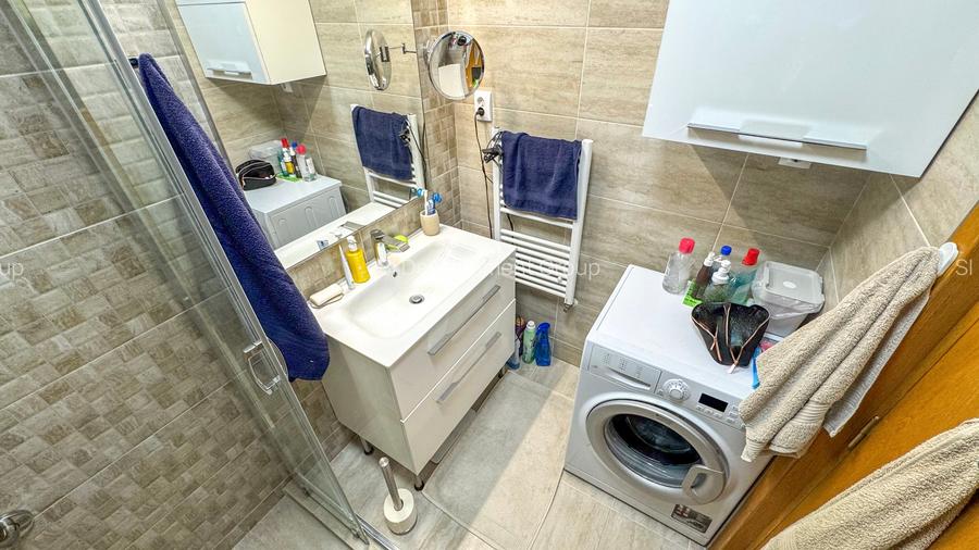 Casa Renovata - 1 Mai - Teren 212 MP - Parcare - Toate utilitatile - NOU - 4