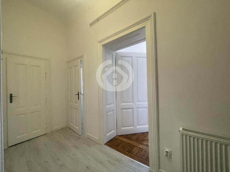 Apartament renovat în Centrul Sibiului | Str. Mitropoliei | Disponibil imediat