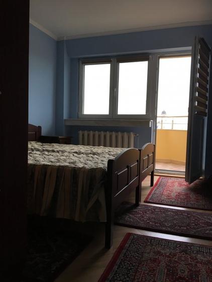 Apartament 4 camere, de preferat pentru inchiriere pe termen lung, 4 sau 3 cam.
