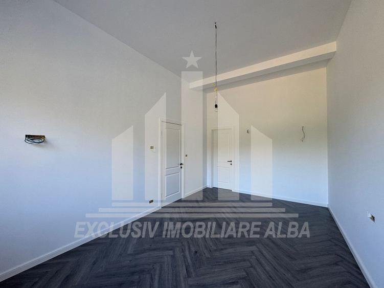 Casa individuala | 250 mp | 995 mp teren | Toate utilitatile | Seigau