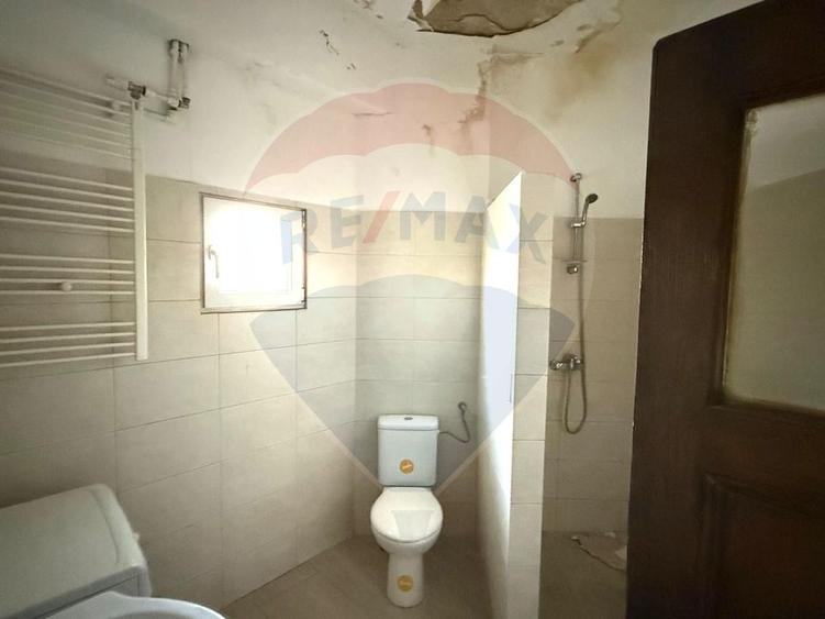 VANZARE Apartament cu 4 camere in zona Dacia
