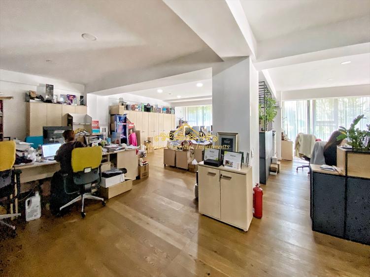 Spatiu de birouri premium bloc nou /terasa proprie/curte
