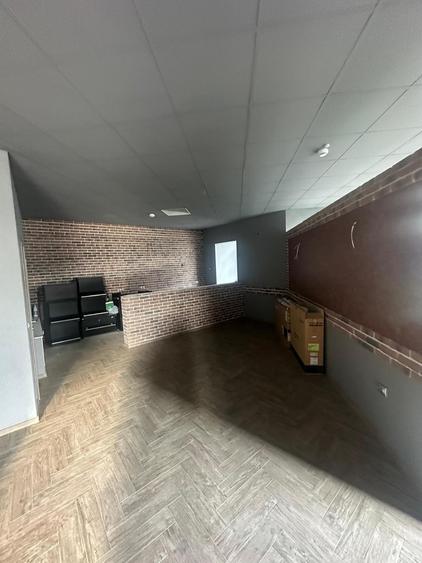 Spatiu comercial de vanzare ,98 mp , BMW