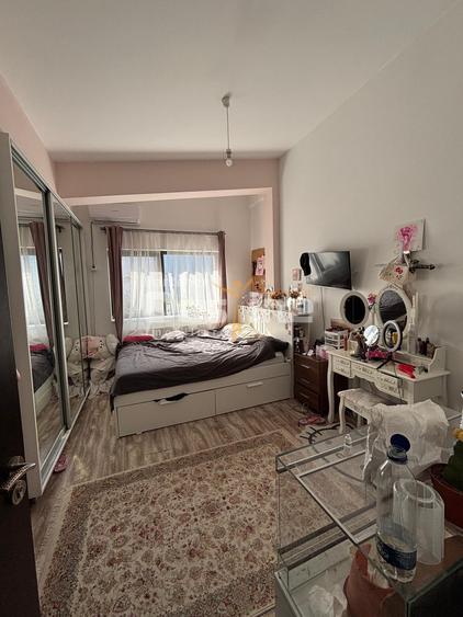 Casă 3 camere – Sector 5 – gata de mutare