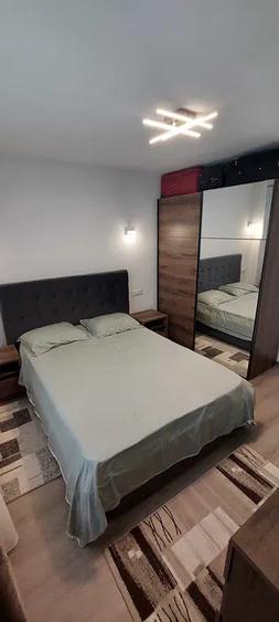 Apartament 3 Camere - Unirii- Centrala Proprie / Parcare