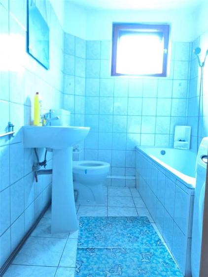 Garsoniera spatioasa, la casa, zona Astra