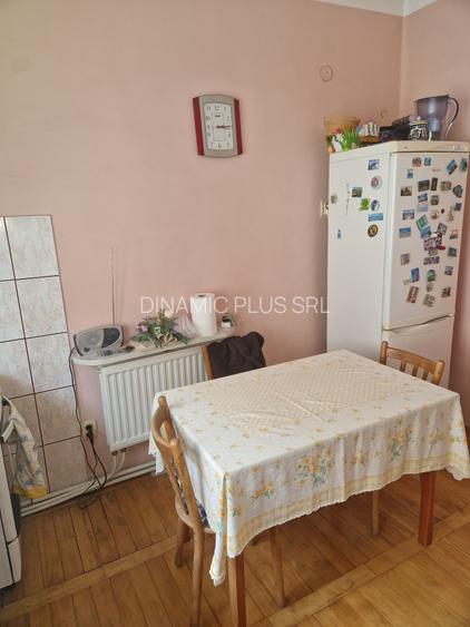 Casa vânzare zona str Lupeni - 22
