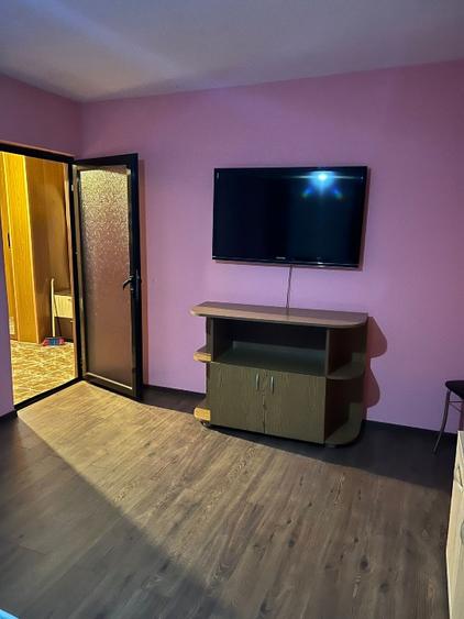 Propietar vând apartament 2 camere Mărăcineni, Argeș