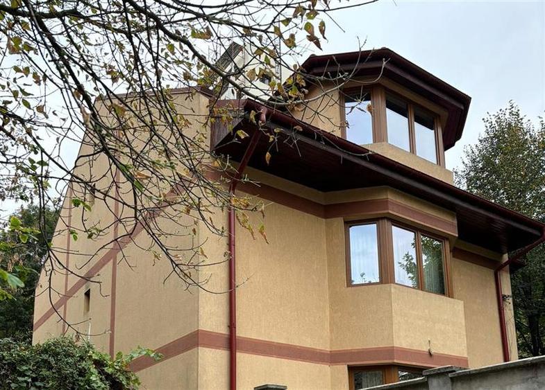 Vila Premium, Robusta, Versatila, Colentina (Parc Plumbuita)