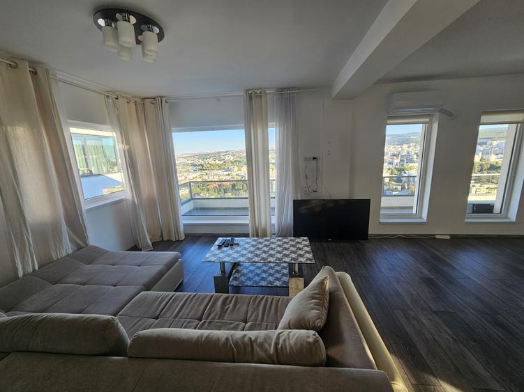 Penthouse 4 camere, Grigorescu, modern, cu garaj!