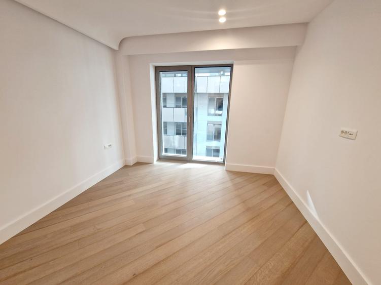 3 camere Cortina 126 - Erou Iancu Nicolae