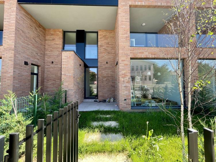 Vila urban 4 camere | Tunari-Parc