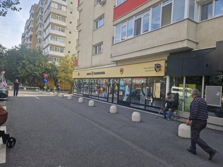 Oltenitei- Sun Plazza Mall, 82  mp,- chirie 1400 euro/ luna - 9