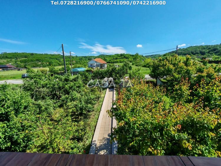 Casa situata in Samarinesti, sat Valea Bisericii