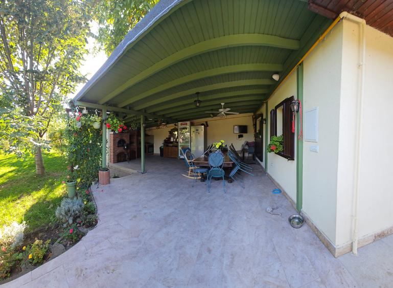 Casa din povesti, 5 camere, pe parter- zona Lipovei Timișoara