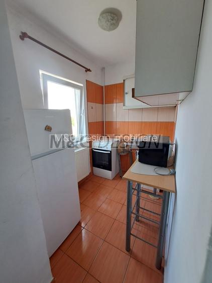 1 camera Girocului etaj 3 - 9