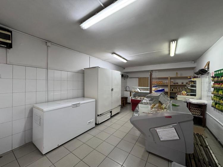 Spatiu comercial piata Tractorul,Avicod,actual magazin vanzare produse carne pui