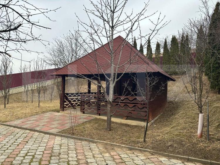 Casa 7 camere, 430 mp utili, Burdujeni