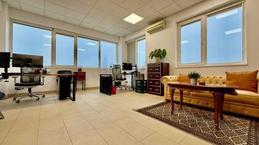 REC3001653 Cladire de Birouri l De Vanzare l Bucurestii Noi Chitila