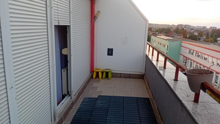 Inchiriez apartament 3 uta ared