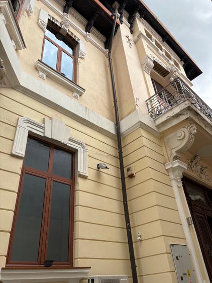 Romana, Rosetti, casa S+P+1+M, 732mp, 14 camere, 1.600.000Euro