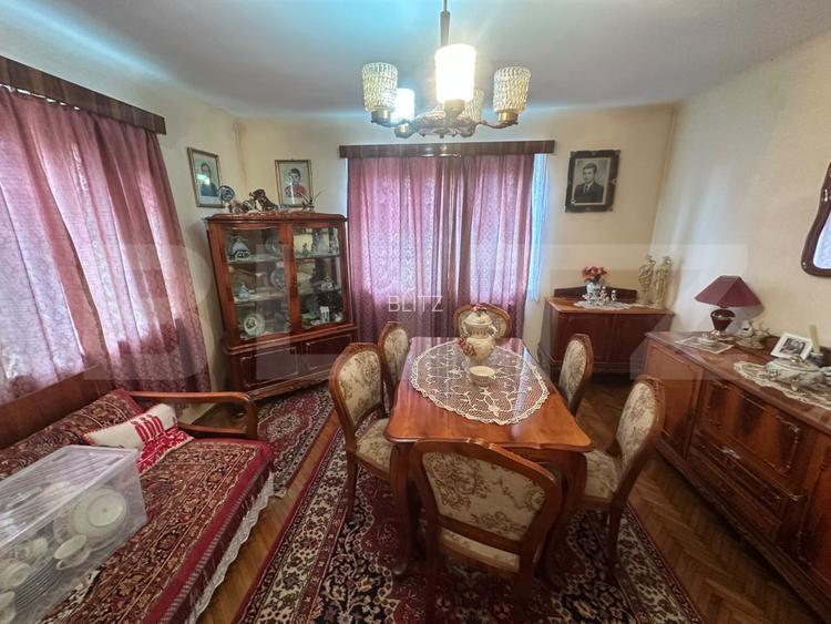 Casa de vanzare, 98 mp, teren 1.600 mp, zona Gherla
