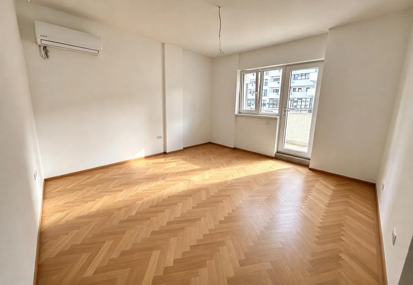 PROMOTIE Apartament 3 camere decomandat/curte de 44mp/7 minute Metrou Berceni