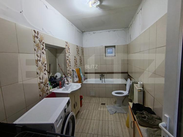 Casa cu 3 camere,baie, bucatarie,anexe.pivniță teren 800 mp - 11
