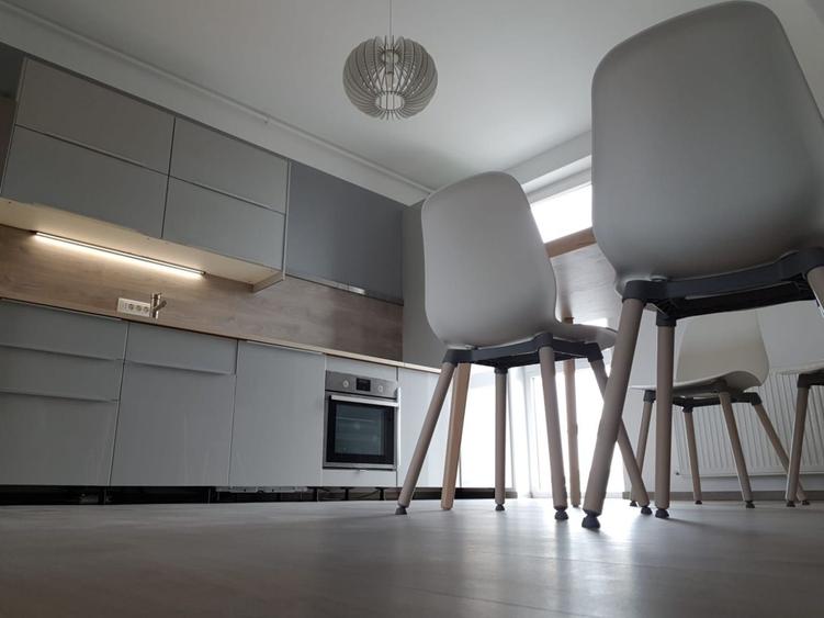 Apartament 3 camere zona Lipovei