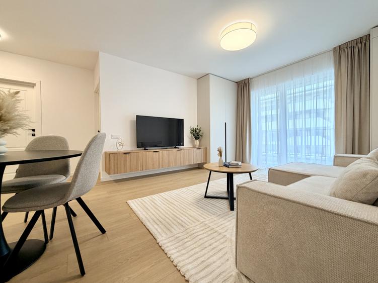 Apartament NOU, 2 camere, 45 mp, balcon 10 mp,Eroilor Residence, garaj