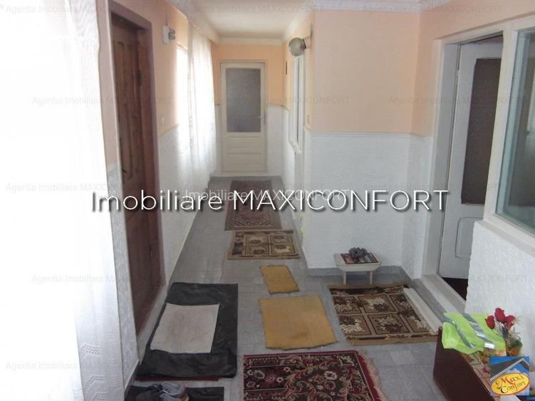 Vanzare casa-Imobiliare MAXICONFORT - 2