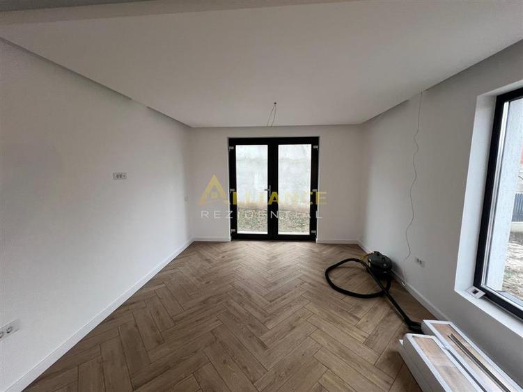 Casa Individuala - 3 camere - 2 bai - 215mp teren