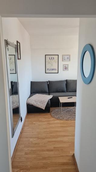 Garsoniera mobilata si utilata-bloc cu lift