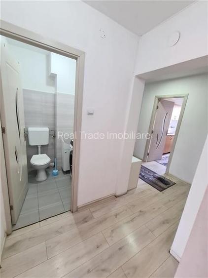 Apartament 3 camere decomandat, 2 bai, etaj intermediar Craiter - 12