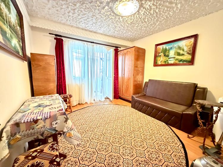 3 camere, et 2, bloc 1985, Milcov - Pompieri