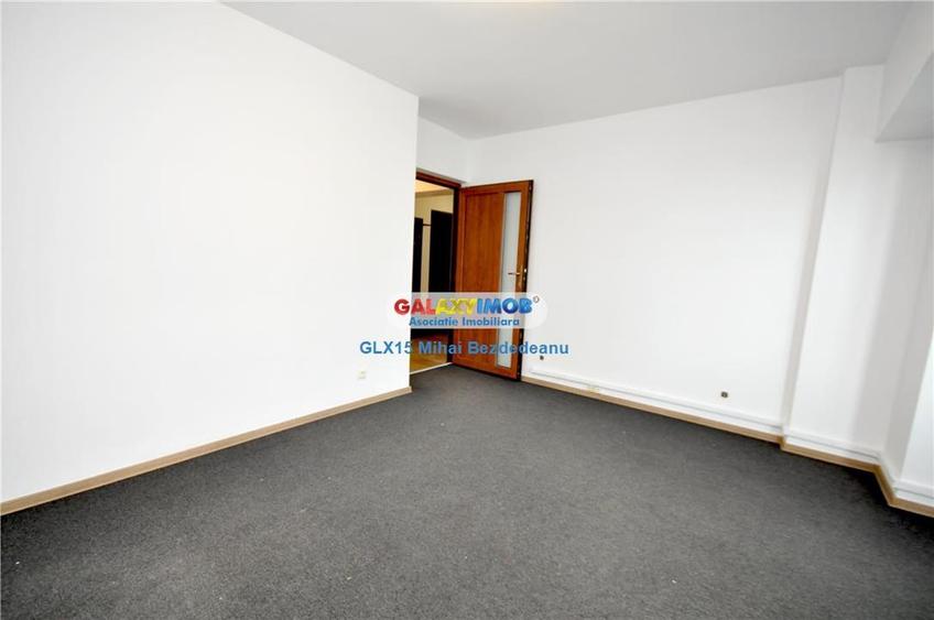 Inchiriere spatiu de birou 2 camere in zona Piata Victoriei.