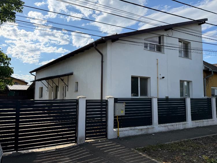 Casă individuală | Curte | Acces de pe 2 străzi