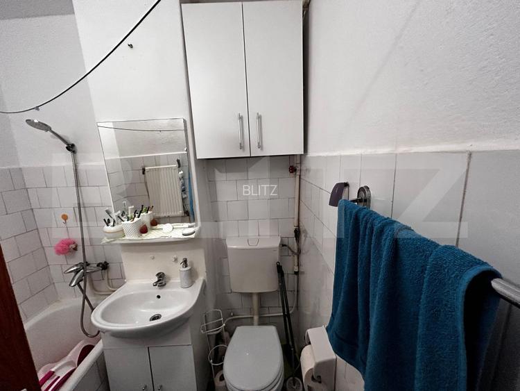 Apartament cu 2 camere, 41 mp, zona Plopilor - 6