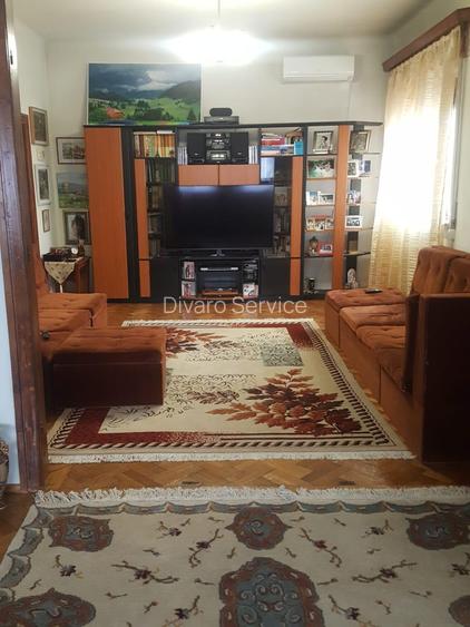 Vanzare vila zona Titulescu cu trei apartamente piscina garaj  gradina foisor - 5