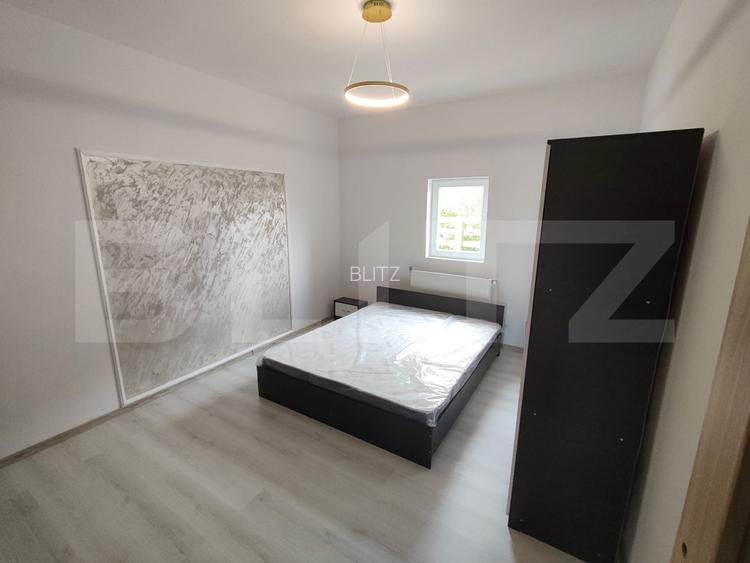 Casa, 160 mp, teren 779 mp, zona Crevedia - 13