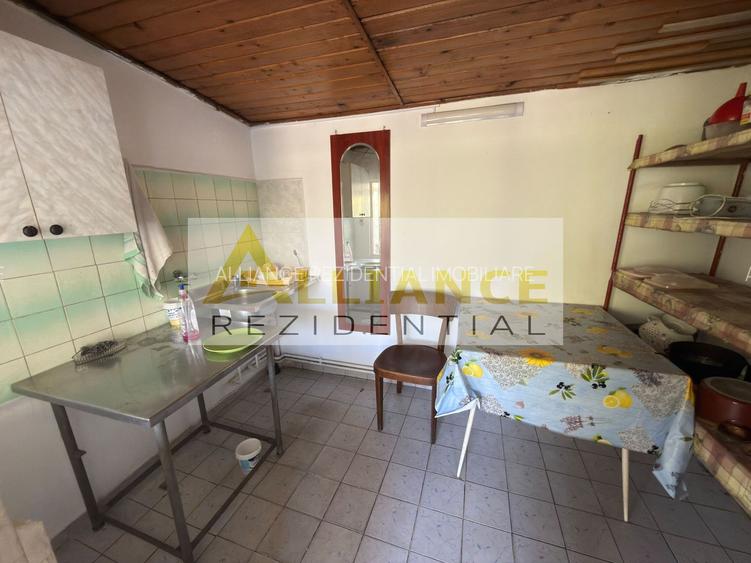 CASA INDIVIDUALA CU POTENTIAL COMERCIAL – CATELU, STRADA INDEPENDENTEI - 10