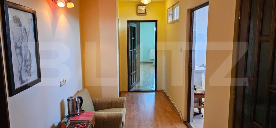 CASA CU 6 CAMERE, 293 MP UTILI SI GARAJ - DEVA